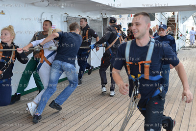 Dzien na Darze Mlodziezy ze studentami Akademii Morskiej...