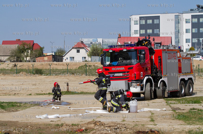 W Porcie Lotniczym Gdansk odbyly sie wspolne cwiczenia...