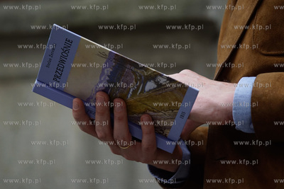 Gdańsk. Biblioteka na ul. Mariackiej. Narodowe czytanie...