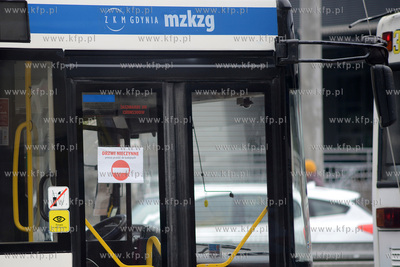 Gdynia. W zwiazku z pandemia koronowirusa COVID-19...