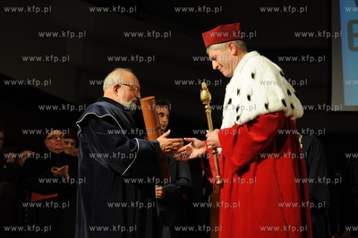Krzysztof Penderecki otrzymal tytul Doctor honoris...