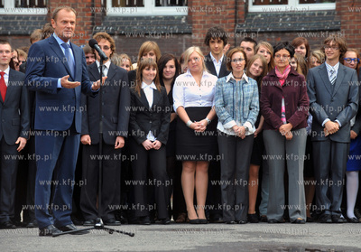 Inauguracja roku szkolnego z udzialem premiera Donalda...