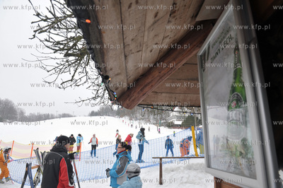 Zimowy wypoczynek na stoku Koszalkowo w Wiezycy na...