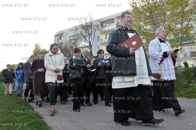 Uroczystosc poswiecenia kamienia Jana Pawla II na terenie...