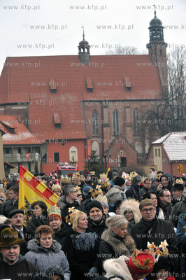 Orszak Trzech Kroli w Zukowie na Kaszubach. 6.01.2013...