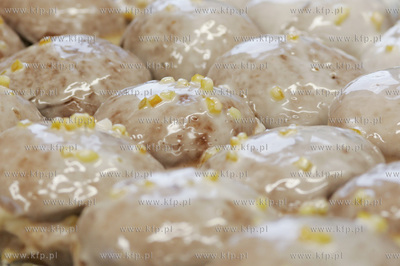 Tlusty Czwartek. Nz cukiernia Rydelek z Sopotu. 15.02.2007...