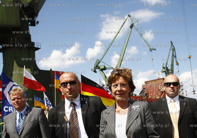 Stocznia Gdansk. Wizyta komisarz UE Neelie Kroes ds....