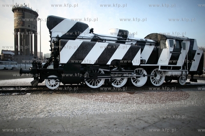 Tczew. Czarno - biala lokomotywa Republiki.
14.12.2012
fot....