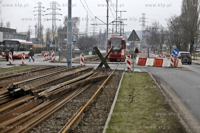 Przebudowa skrzyzowania ul. Marynarki Polskiej z ul.Uczniowska...