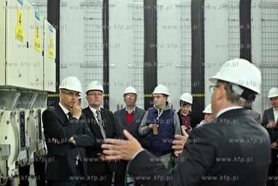 Prezentacja Glowego Punktu Zasilania, ktory dostarczy...