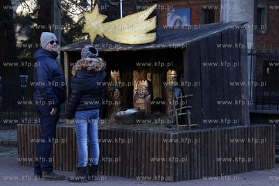 Szopka bozonarodzeniowa przy kosciele sw. Jerzego w...