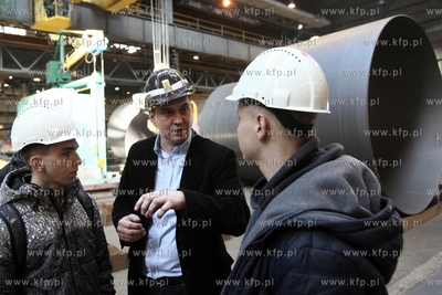 Dzien otwarty dla uczniow w Stoczni Gdansk i GSG Towers...