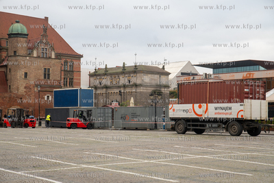 Targ Węglowy. Ruszają przygotowania do Jarmarku Bożonarodzeniowego...