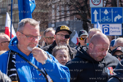Gdańsk. Marsz "Polska za pokojem" zorganizowany przez...