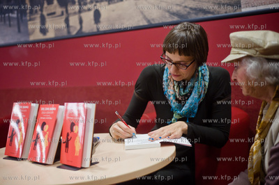 Gdansk. Biblioteka Manhattan w CH Manhattan. Spotkanie...