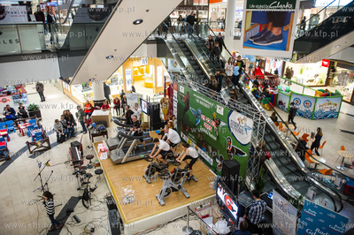 Gdansk. Centrum Handlowe Galeria Baltycka. 24 godzinna...