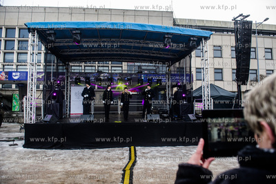 Gdynia. Skwer Kościuszki. Piknik wojskowy pt. Bezpieczna...
