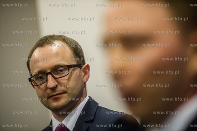 Gdańsk. CH Manhattan. Biuro Zarządu Regionu Pomorskiego...