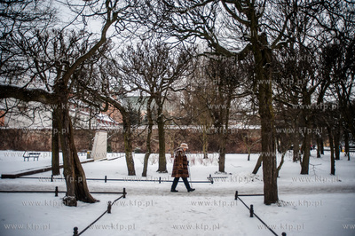 Gdańsk. Niedzielny, mroźny i śnieżny spacer po...