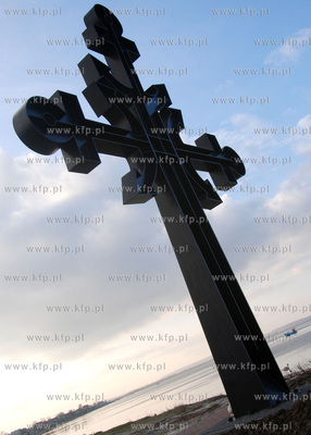 Rewa jesienia. Nz. Pomnik "Tym co nie powrocili"19.11.2006Fot....