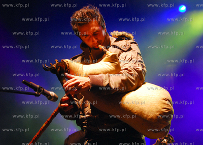 Final XVII WOSP rozpoczal sie w Szczecinie. NZ. ZAKOPOWER...