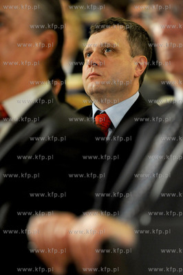 Gdansk. Konferencja W przededniu wielkiej zmiany. Okragly...