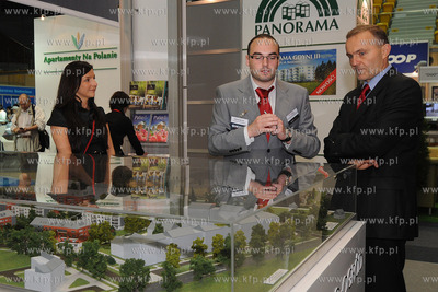 Gdynia Hali Sportowo-Widowiskowa w Gdyni Targi Mieszkaniowe...