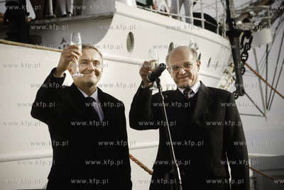 Uroczysty chrzest Daru Pomorza z okazji jubileuszu...