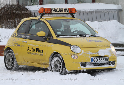 Zima na lotnisku Gdansk Rebiechowo.
10.01.2010
fot....