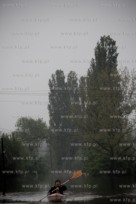 Zabrzeg. Skutki powodzi w powiecie oswiecimskim i bielskim....