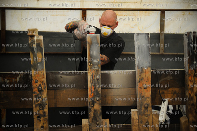 Gdansk. Stocznia Remontowa. Kolejny etap prac przy...