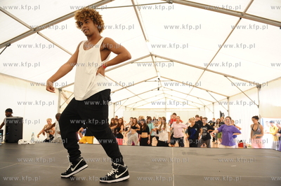 Gdansk. Plac Zebran Ludowych. Festiwal MTV Gdansk Dzwiga...