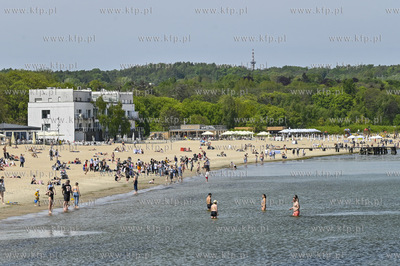 Sopot. Molo, plaza i Plac Przyjaciol Sopotu. Rekordowa...