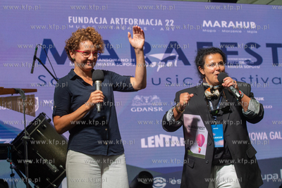 Trzecia edycja festiwalu muzycznego MaraFest. Nz. prezydentka...