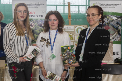 XVI Targi Szkół Ponadpodstawowych w ZSO Nr1 w Pruszczu...