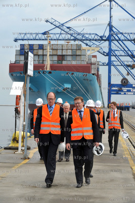 Terminal DCT w Gdansku. Prezydent Lech Walesa, z Prezydentem...