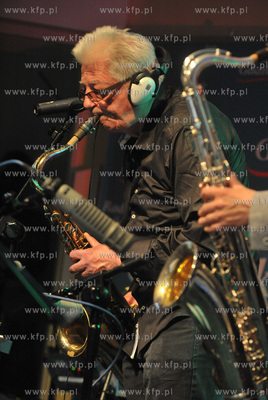 Jazzman Przemek Dyakowski koncertowo swietowal 80 urodziny...