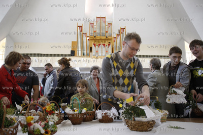 Swiecenie pokarmow w kosciele sw. Kazimierza w Gdansku...