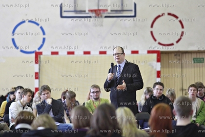 Gdańsk Zaspa. XV Liceum Ogólnokształcącym im. Zjednoczonej...