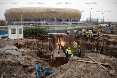 Prace przy budowie wezla drogowego przy ul. Marynarki...