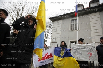 Demonstracja pod konsulatem Rosji w Gdansku Wrzeszczu...