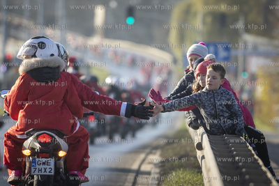 Gdańsk. Mikołaje na motocyklach po raz 17. przejechali...