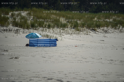 Plaża w Lubiatowie nad otwartym morzem. 28.06.2020...