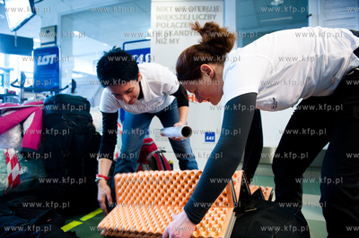 Gdansk Rebiechowo. Lotnisko im. Lecha Walesy. Wylot...