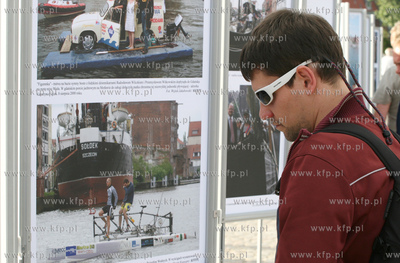 Gdansk, Wystawa 10 lat Sail Gdansk. Nz. Mateusz Ochocki
10.07.2008
Sebastian...