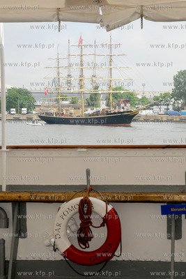 Gdynia. Zlotu Zaglowcow - The Tall Ships Races 2009....
