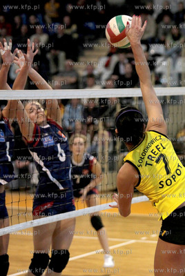 Hala Stulecia w Sopocie. Pierwszy mecz o awans do elity...