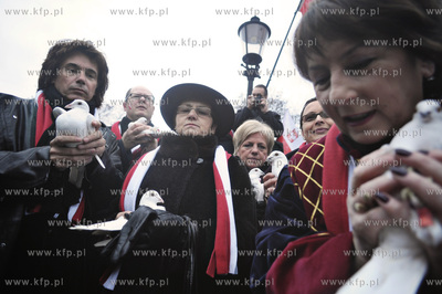 Wielka parada Niepodleglosci w Gdansku. Wsrod uczestnikow...