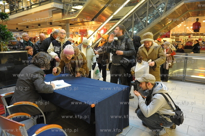 CH Manhattan w Gdansku - Wrzeszczu. Premiera polaczona...