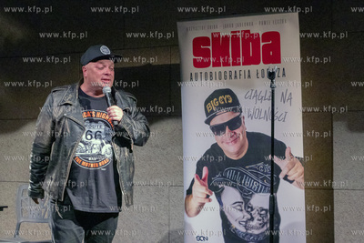 Festiwal Metropolia Jest Okey. Promocja książki Krzysztofa...